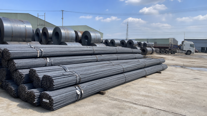 Báo giá sắt thép xây dựng tại Long Thành cần dựa trên đúng chủng loại, quy cách và địa điểm giao hàng.