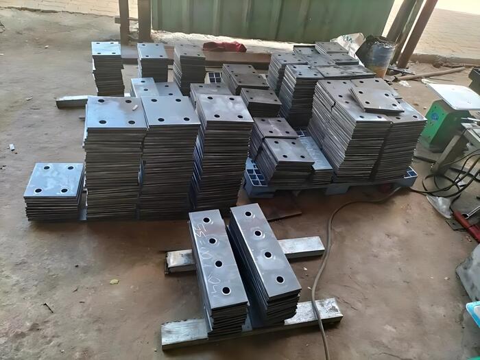 Các loại thép bản mã được sử dụng phổ biến nhất hiện nay